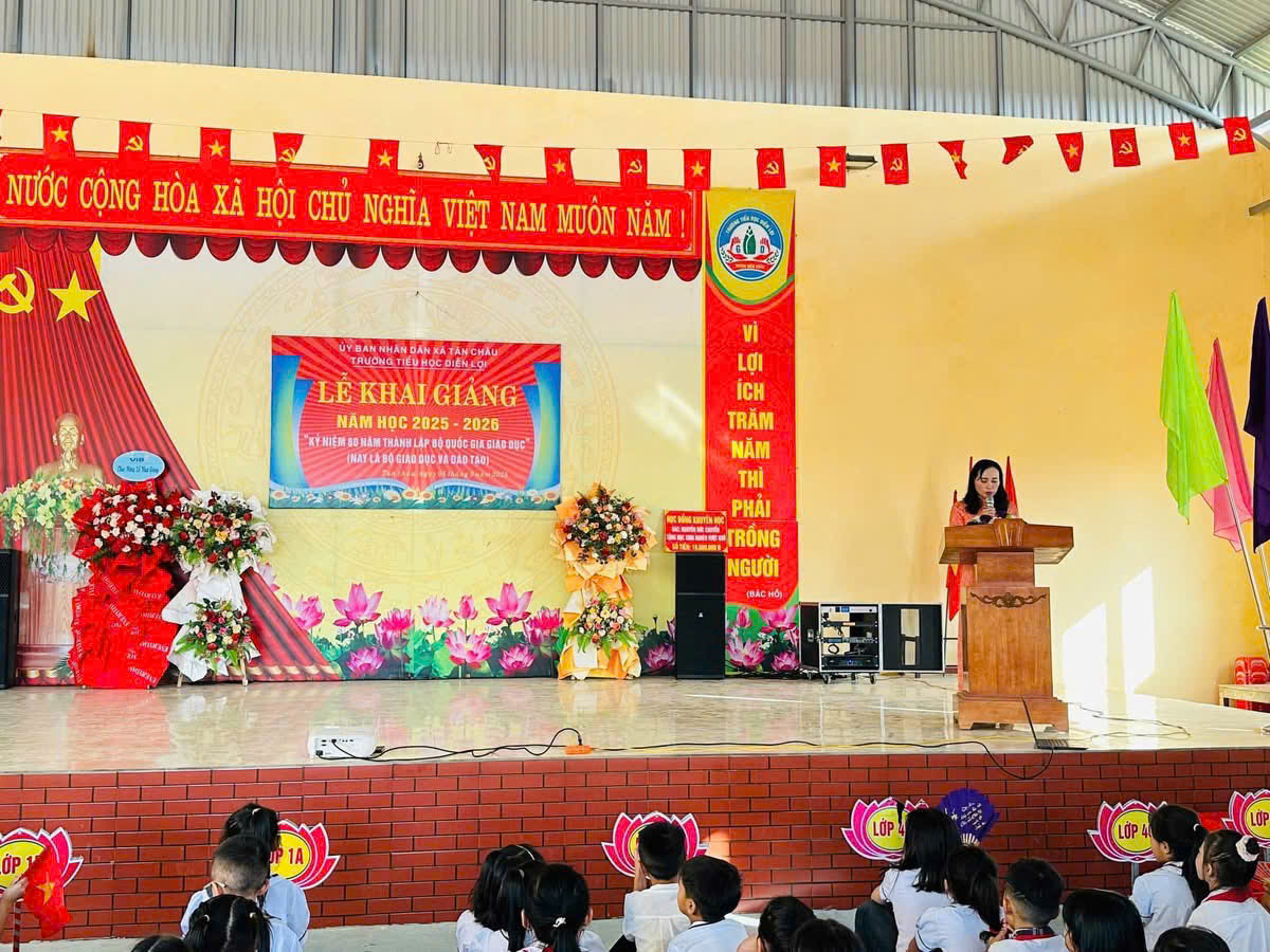 Một số hình ảnh trong buổi lễ khai giảng năm học 2025-2026